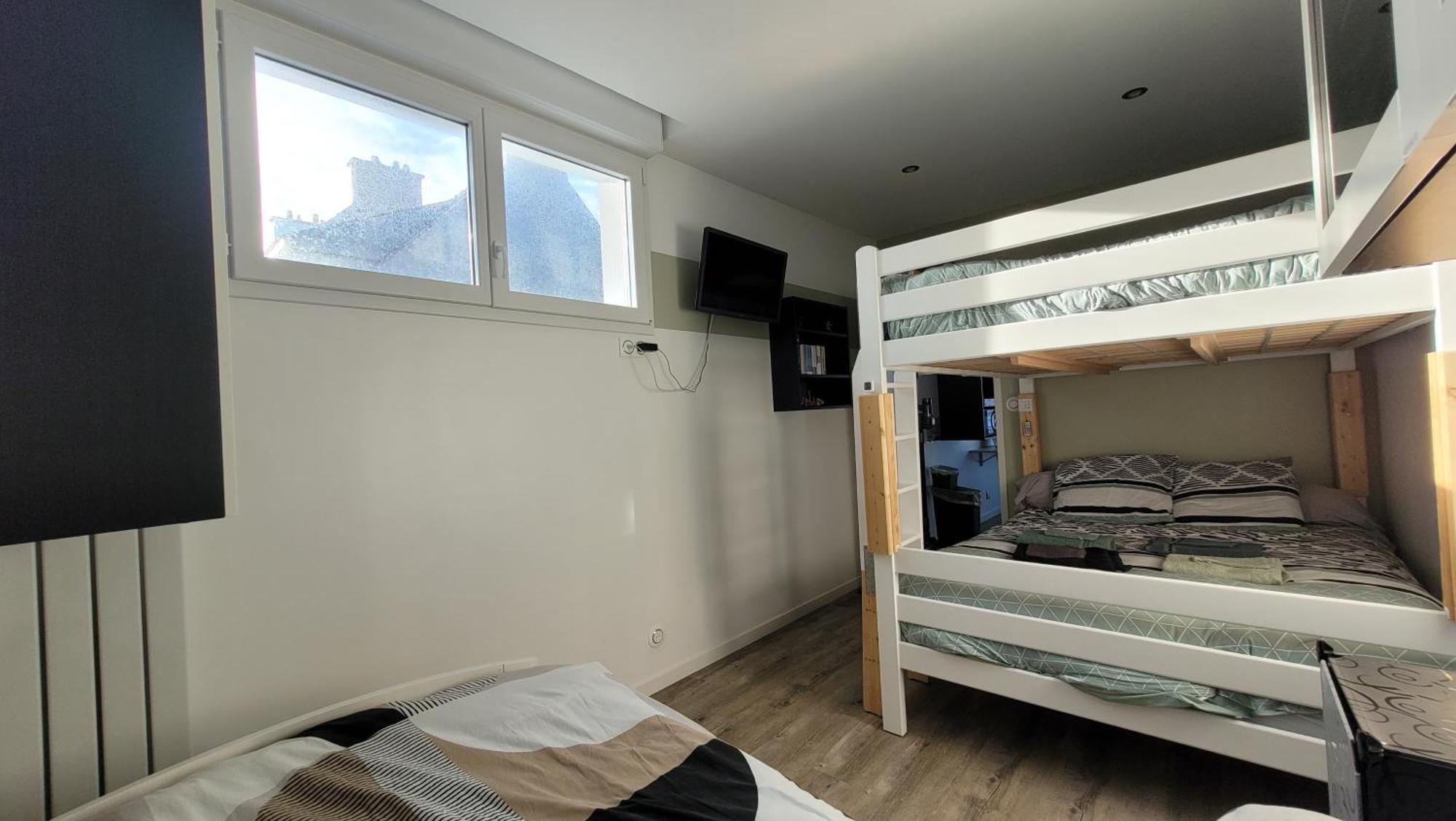 Studio 19 M² avec cuisine d'appoint et proche de tout Lanester Extérieur photo