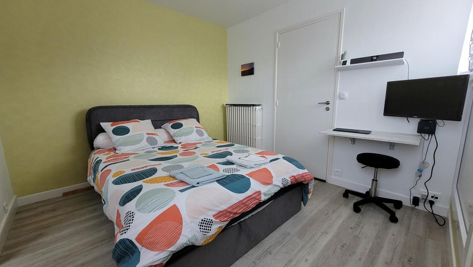 Studio 19 M² avec cuisine d'appoint et proche de tout Lanester Extérieur photo