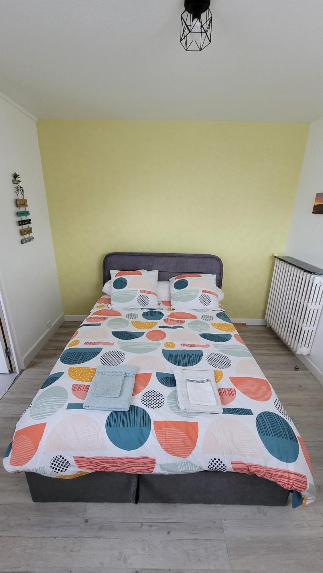 Studio 19 M² avec cuisine d'appoint et proche de tout Lanester Extérieur photo