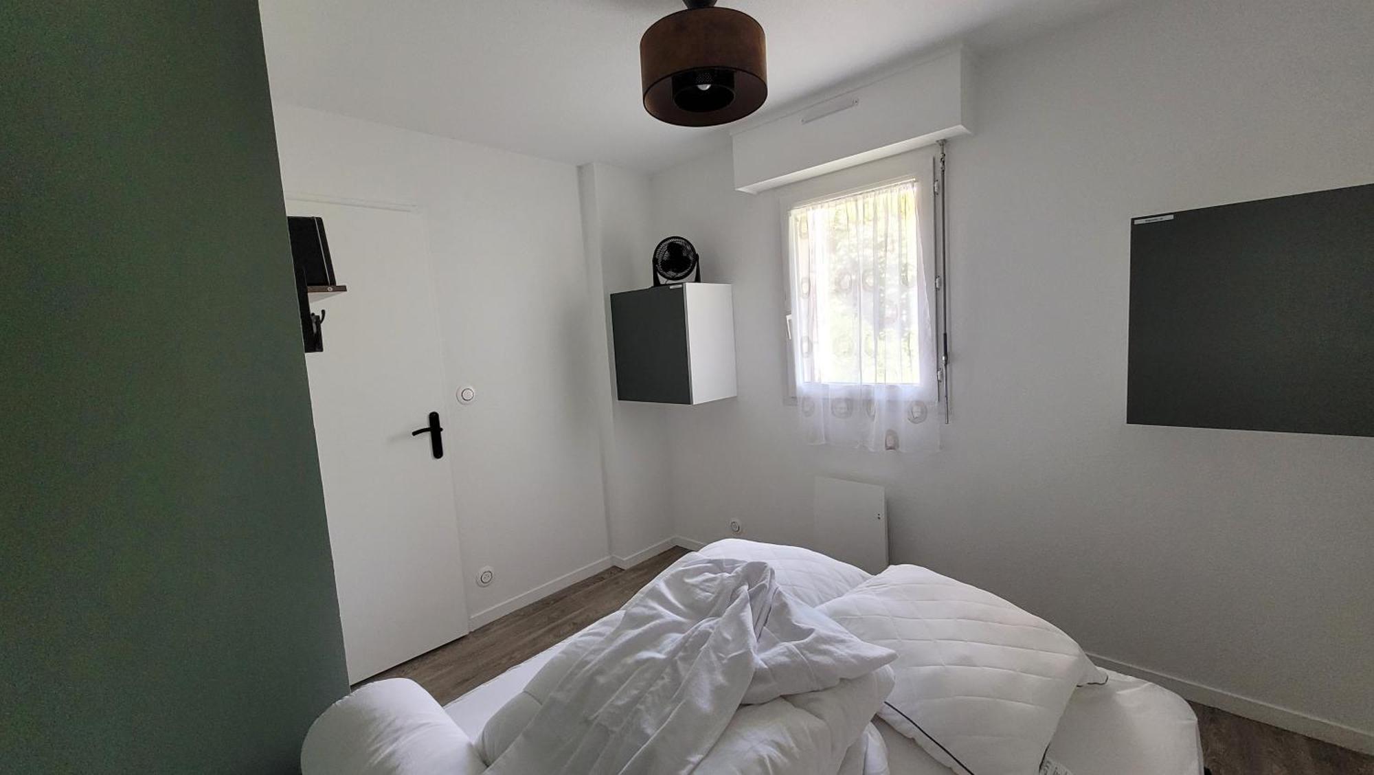 Studio 19 M² avec cuisine d'appoint et proche de tout Lanester Extérieur photo