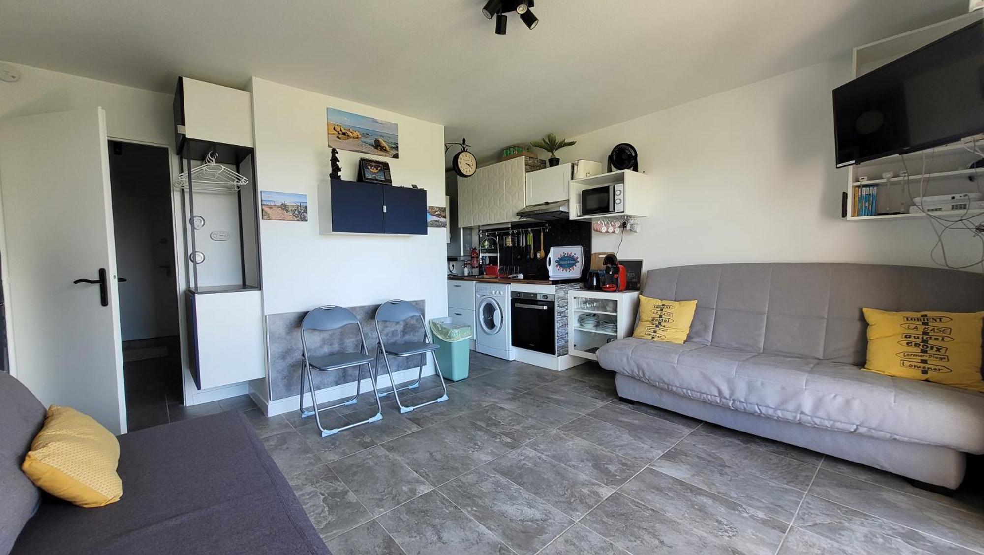 Studio 19 M² avec cuisine d'appoint et proche de tout Lanester Extérieur photo